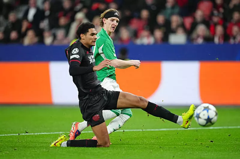 ليفركوزن ونيوكاسل